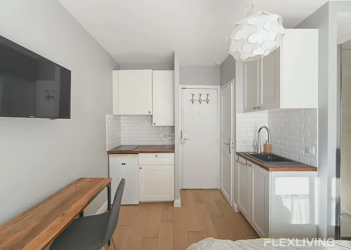 Chabrol - Beautiful Bright And Fully Equipped T1 *